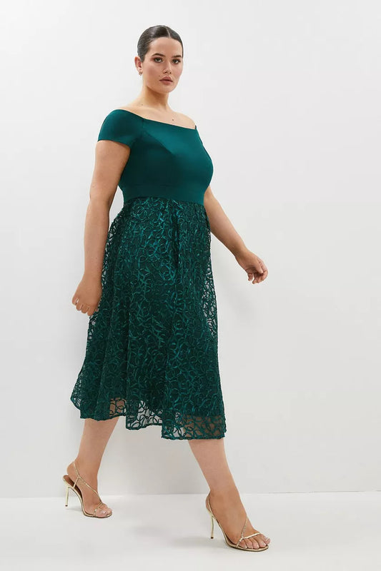 Embroidered Midi Dress Green