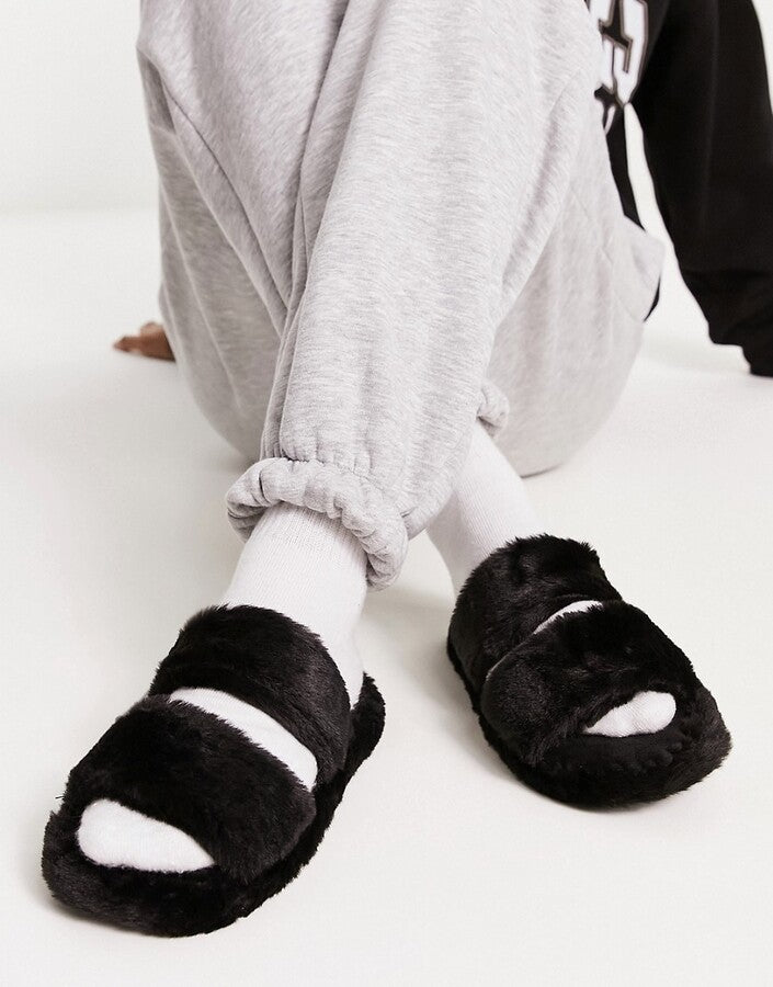 Zion Double Strap Slider slippers in black