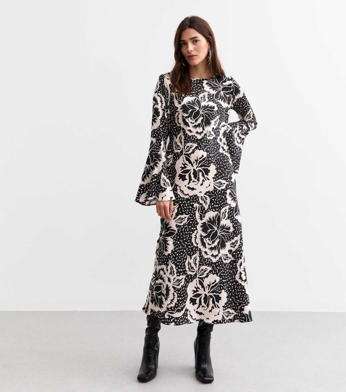 Black Floral Print Flared Sleeve Midi Dress