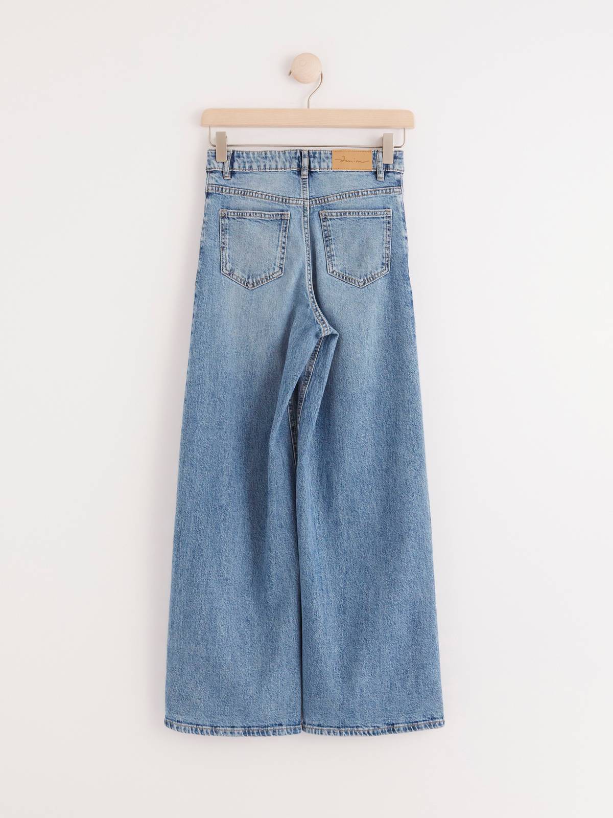 VIOLA Extra wide high waist jeans