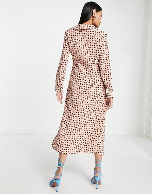 70's geo print ruched midi shirt dress in Beige