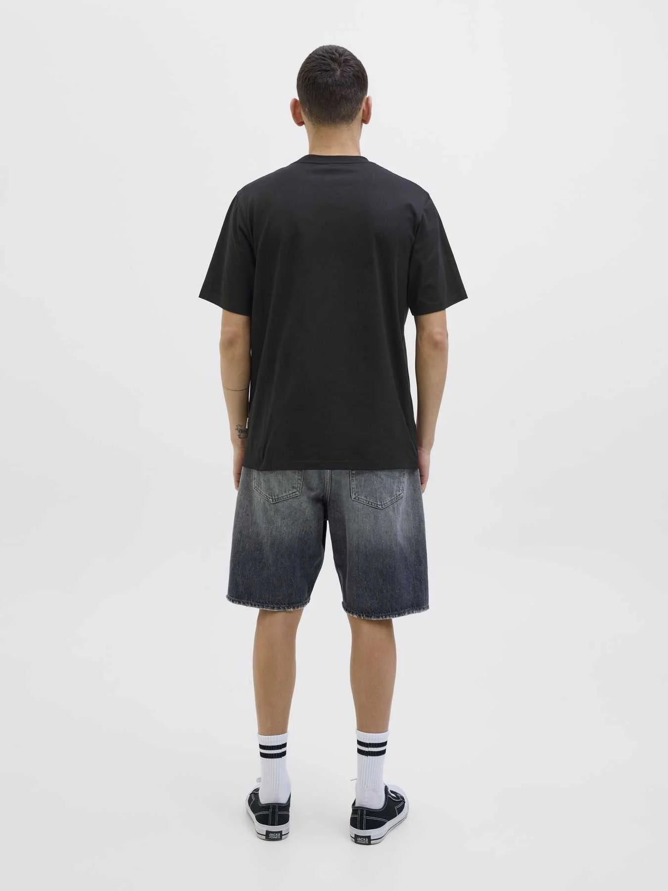 JORALMERIA Front Crew Neck T-Shirt