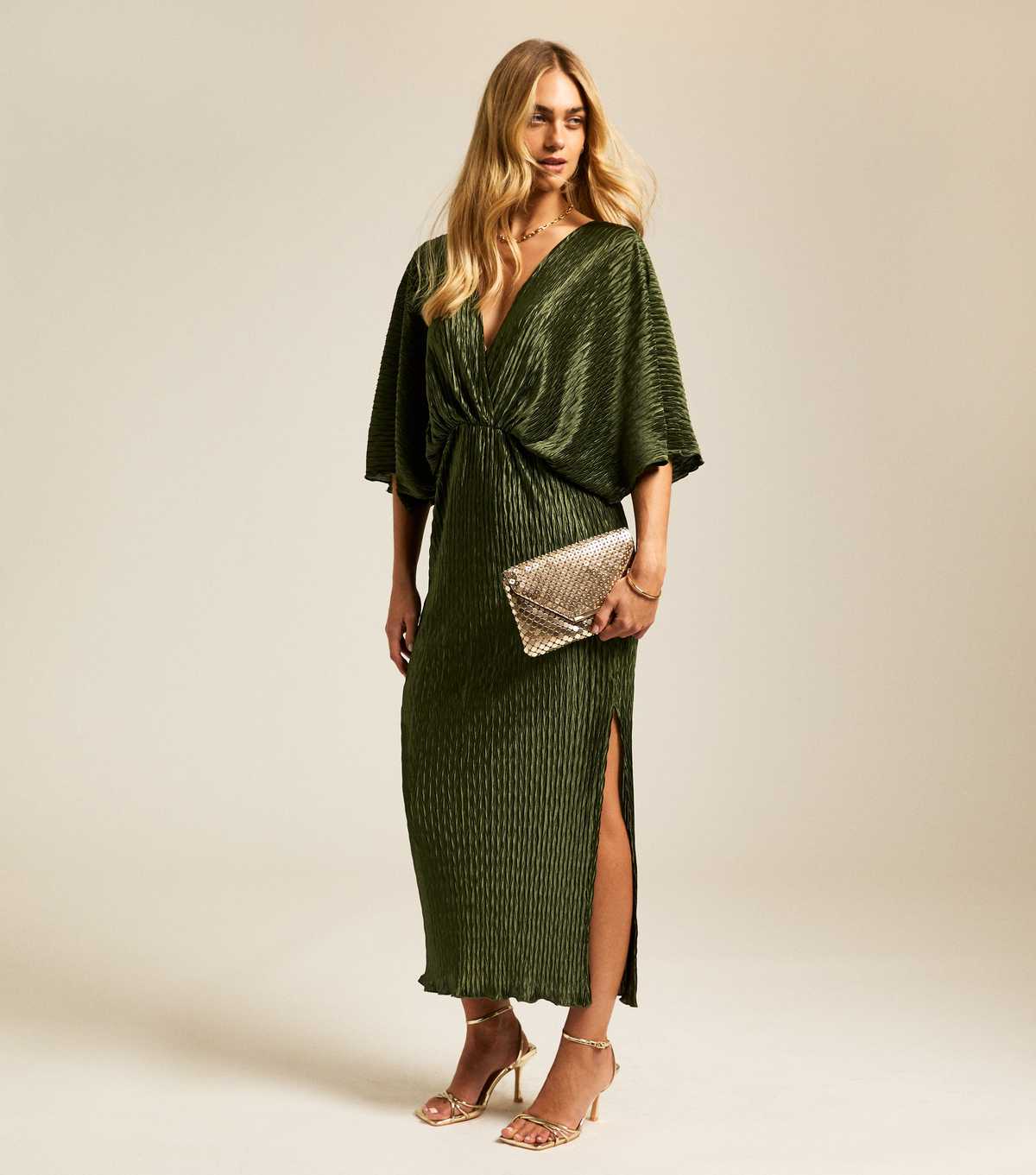 Khaki Metallic Textured Batwing Sleeve Midi Dress
