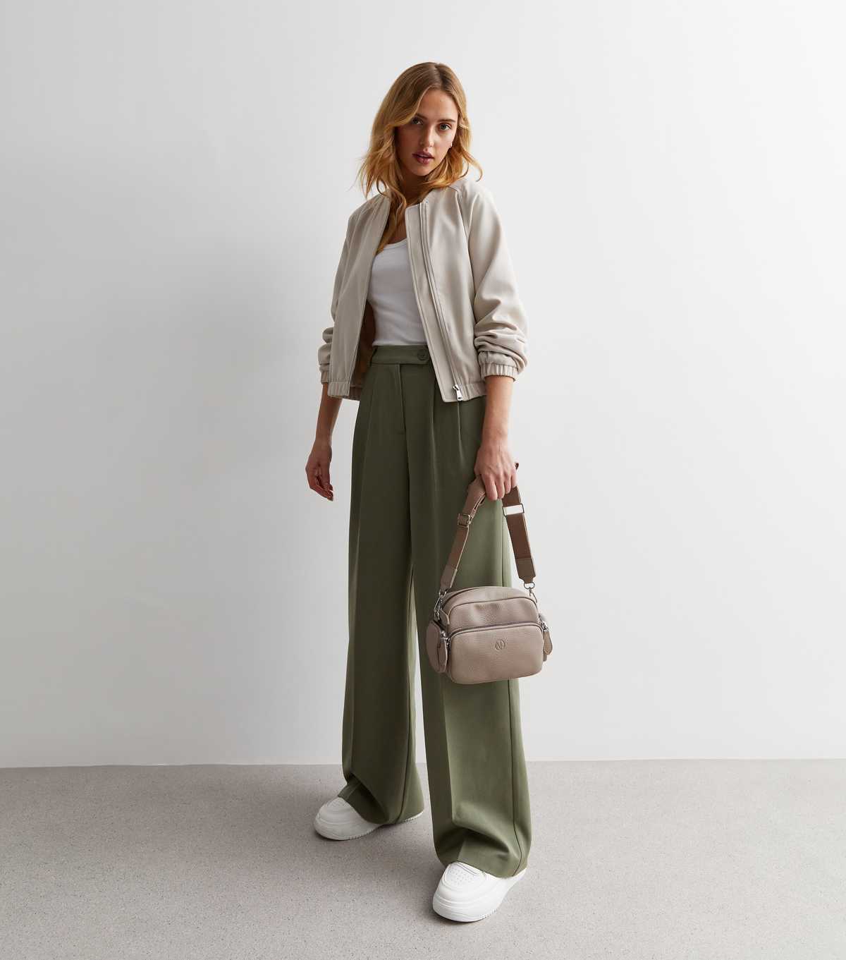 Khaki Wide Leg Tailored Trousers