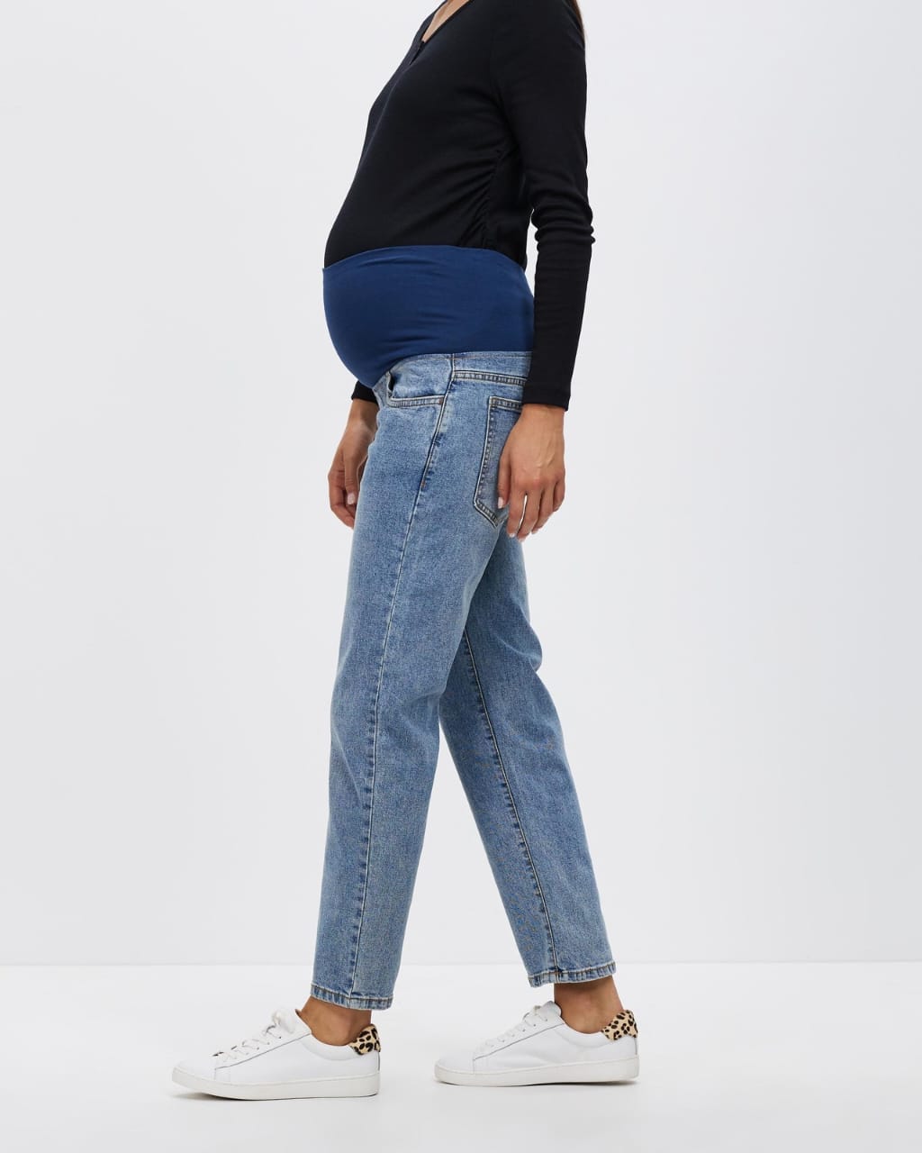 Maternity Straight Stretch Jean (Over Belly)