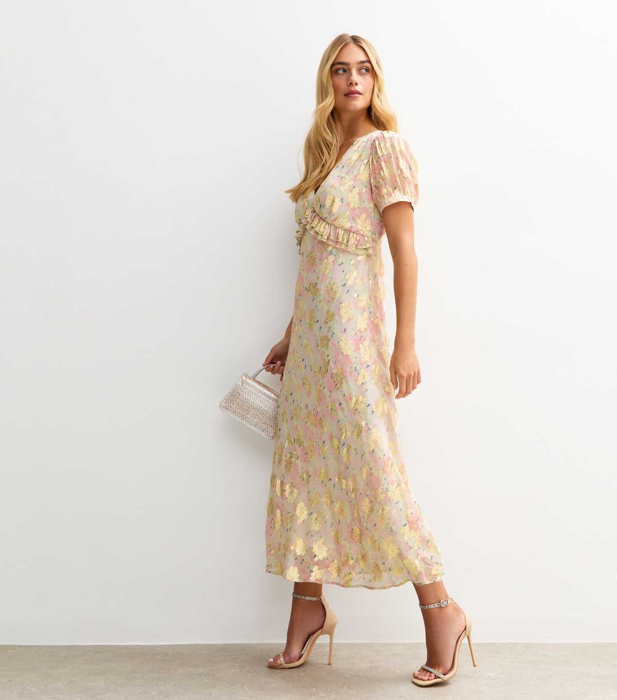 Pink Metallic Jacquard Puff Sleeve Midi Dress