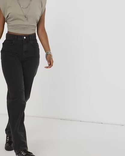 Inspired 90's Dad Jean in Washed Black