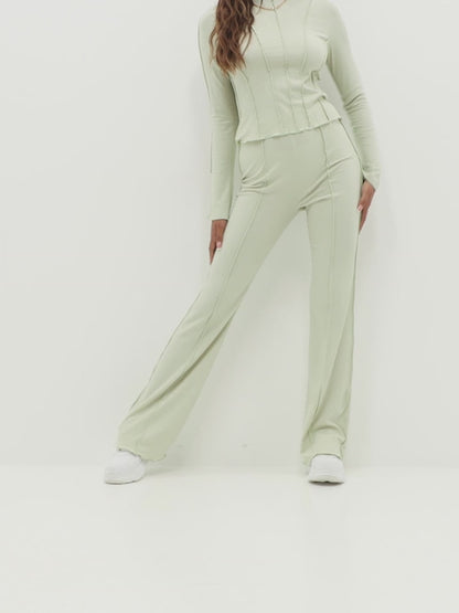 Effortless Seam Pants Light Green