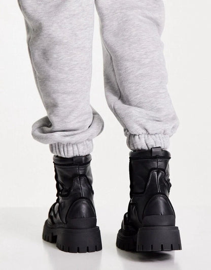 Topshop Alex Leather Chunky Lace Up Boot in Black