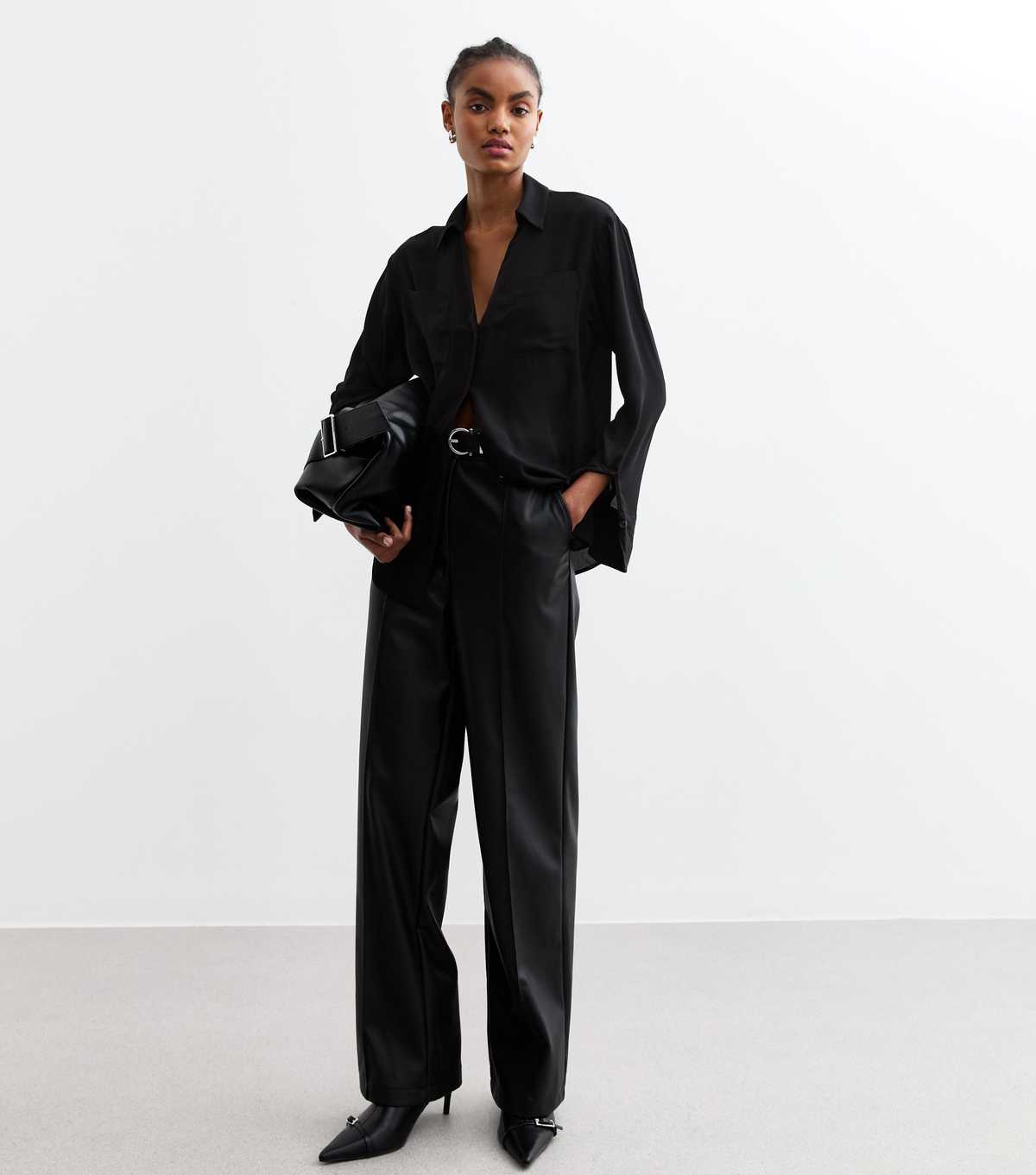 Tall Black Chest Pocket Crepe Shirt